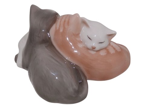 Royal Copenhagen cat figurineThree kittens