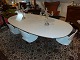 Hvidt Piet hegn superelipse spisebord 120*240 cm med stålkant 5000 m2 udstilling