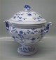 B&G SommerfuglStor gammel terrin 38 cm høj Før 1900
