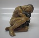 B&G Art Pottery B&G 4024 Man with grapes sitting KN 15 cm