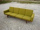 Sofa tegnet af Hans Wegner model 236 5000 m2 udstilling