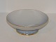 Seagull with gold edgeBowl on stand