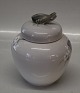 Royal Copenhagen 1528-254 Kgl. Art Nouveau vase med græshopper på låg 13,5 cm  maler 124