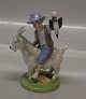 Royal Copenhagen figurine 1249226 RC  Jack the Dullard 12 cm  Hans Clodhopper H.C. Andersen Fairy Tale
