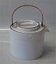 Brown Domino porcelain14928 Tea pot  1.4 liter / 13 x 17 cm + handle Royal Copenhagen
