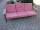 3 personers sofa , modelGE 290, af Hans J. Wegner.5000m2 Udstilling.