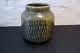 Krukke/vase saxbo nr 227 signeret af Eva Stær Nielsen. Højde 16 cm Dia 15 cm, i perfekt stand.5000m2 udstilling.