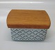 582 Smørskål med trælåg 8,5 x 13 x 10 cm Grå Cordial Quistgaard for B&G / Nissen Kronjyden Stoneware