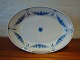 Ovalt stegefad i B&G Empire  nr 315. L. 40,5 cm * B. 28,5.5000m2 udstilling.
