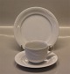 Hvid 072-073 Kaffekop 6 x 8 cm og underkop 14,5 cm	Magnolia Royal Copenhagen Classic Magnolia Se TEKST Glasseret og uglasseret