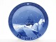 We buy:Christmas plates
