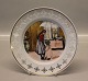 Bing & Grøndahl  Carl LarsonB&G 8724 1977 Carl Larssons platte - serie 1 - motiv nr. 4 "Køkkenet" Malt i 1896, 21,5 cm