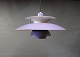 PH5 lampe designet af Poul Henningsen i 1958 og produceret af Louis Poulsen.