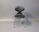 "Myren", model 3101, af Arne Jacobsen og Fritz Hansen.5000m2 udstilling.