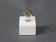 Georg Jensen Ring i 18 kt. guld med en safir fra 1920erne. 5000m2 udstilling.