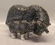 Royal Copenhagen 0089 RC Musk Ox with calf Allan Therkelsen ca 17 x 25 cm  (1249089) Motherly Love series