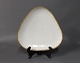 Triangular dish, no.: 40.