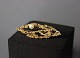 14 kt. guldbroche med lille perle, stemplet BH af Bernhard Hertz.