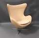Ægget - Naturlæder - model 3316 - Arne Jacobsen - Fritz Hansen. 