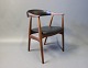 Armstol i teak og polstret med skai af Dansk Design fra 1960erne. 5000m2 udstilling.