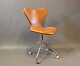 Syver kontorstol, model 3117, af Arne Jacobsen og Fritz Hansen.5000m2 udstilling.