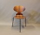"Myren", model 3101, i palisander designet af Arne Jacobsen i 1952 og fremstillet  af Fritz Hansen.5000m2 udstilling.