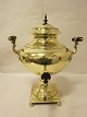 Samovar af messingMeget dekorativH.: 43cm