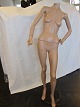 Mannequin på fodH: 153cm Kontakt os for yderligere information