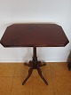 SøjlebordFra ca. 1880B: 78cmBordplade: 60cm x 39cm