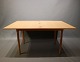 Sofabord/spillebord, model 4500 i bøg af Børge Mogensen og Fritz Hansen fra 1982.5000m2 udstilling.