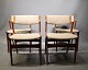 Et sæt af 4 spisestuestole i teak og lyst uldbetræk af dansk design fra Nova Møbelfabrik, 1960erne. 5000m2 udstilling.