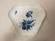 Royal Copenhagen, Blue FlowerTriangular plate/cake basin, 2. gradeRC-nr. 1526D: 21cmWe have a good choice of Blue FlowerPlease contact us for further information