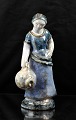 L. Hjorth figurRebecca / Rebekka Keramik