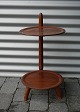 Moderne Dansk MøbeldesignRundt sidebord