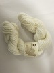 Kidmohair - 2-TrådetKidmohair er et naturprodukt af højeste kvalitet fra  sydafrikanske angorageder.Den viste farve er: Hvid, Farvenr. 2000Prisen er pr. nøgle med 50 gram Kidmohair