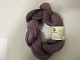 Kidmohair - 2-TrådetKidmohair er et naturprodukt af højeste kvalitet fra  sydafrikanske angorageder.Den viste farve er: Drue, Farvenr. 2004Prisen er pr. nøgle med 50 gram Kidmohair