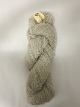 Mohair BoucléMohair Bouclé er et naturprodukt fra sydafrikanske angorageder.Den viste farve er: Sand, Farvenr. 1005Prisen er pr. nøgle med 100 gram Mohair Bouclé