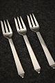 Georg Jensen "Pyramid" silver cutlery - sterling silver / cake fork, length: 14cm.