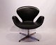 Svane stolen, model 3320, designet af Arne Jacobsen i 1958 og fremstillet af Fritz Hansen i 1950erne.5000m2 udstilling.