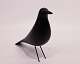 "Eames House Bird" i sortlakeret træ og metal af Charles & Ray Eames og Vitra.5000m2 udstilling.