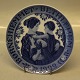 #205 Royal Copenhagen Collector Plate 1922 Woman with two children. Inscription: BØRNEHJEMMET BETHLEHEM 1922 (the home for children Bethlehem)
