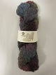 Mohair Bouclé MixMohair Bouclé Mixer et naturprodukt fra sydafrikanske angorageder.Den viste farve er: Ametyst Mix, Farvenr. 1049Prisen er pr. nøgle med 100 gram Mohair Bouclé