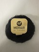 Brushed Lace er et naturprodukt af højeste kvalitet fra  sydafrikanske angorageder blandet med den fineste Mulberry Silke.Den viste farve er: Sort, Farvenr. 3036Prisen er pr. nøgle med 25 gram Brushed Lace