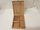 Wooden box which is divided in roomsST KvartetSkandinavisk Tobakskompagni (1787), Tobacos SuperioresOriginally for: 10 stk. Corso, 10 stk.  Advokat cerut, 20 stk. Monaco, 10 stk. King Edward 22cm x 16,5cmIn a good conditionWe have a large choi