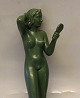 Ipsen Danish Art Pottery 1843-1955 931 V Hand Mirror   -  Woman with mirror ca 22 cm Volmer Bahner 1941 Jade Green