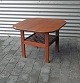 Sofabord med spillepladeTeak