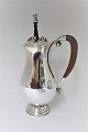 Georg Jensen. Chokoladekande med rører. Sterling (925). Model 460B. Design Georg Jensen