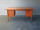 Skrivebord m/skuffer og udtrækspladeTeak