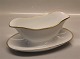 B&G Menuet: Hvidt porcelæn, takket guldkant, hvid, form 601 Bing & Grøndahl 008 Sovseskål på fod 20 cm (311)