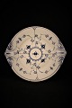 Royal Copenhagen Musselmalet riflet kagefad.RC# 1/319.  Dia:32cm.